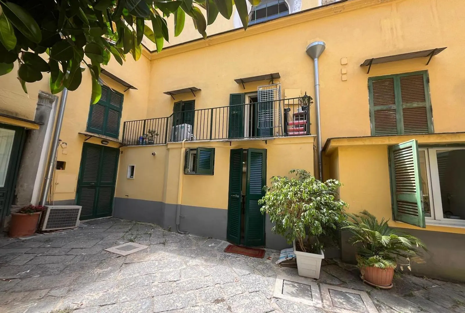 Casetta Megaride Naples Italy