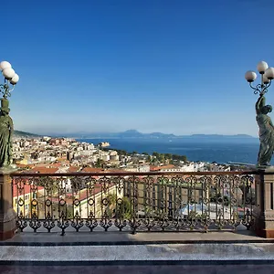 Hotel Grand Parker's, Naples